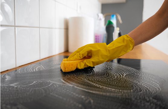 Kitchen tiles cleaning